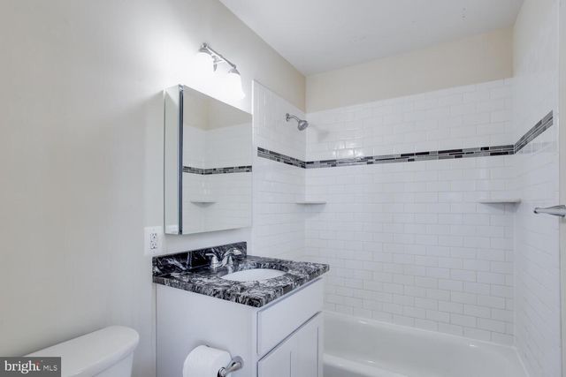 5000 TALBOIS PL, Alexandria, VA 22310