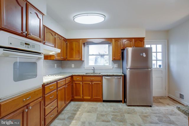 5000 TALBOIS PL, Alexandria, VA 22310