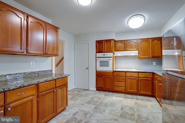 5000 TALBOIS PL, Alexandria, VA 22310