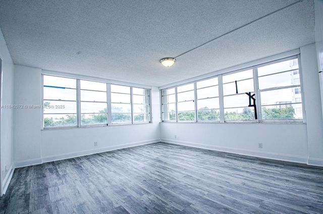 2150 Sans Souci Blvd B305, North Miami, FL 33181