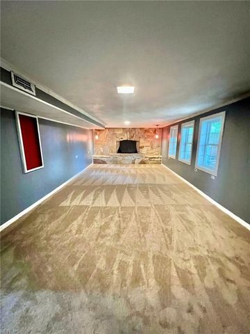 1320 Gabriel DR, Norfolk, VA 23502