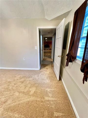 1320 Gabriel DR, Norfolk, VA 23502