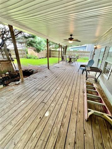 1320 Gabriel DR, Norfolk, VA 23502