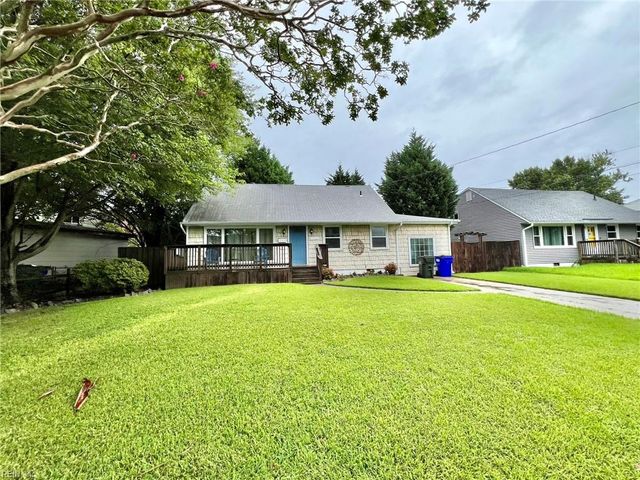 1320 Gabriel DR, Norfolk, VA 23502