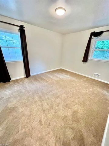 1320 Gabriel DR, Norfolk, VA 23502