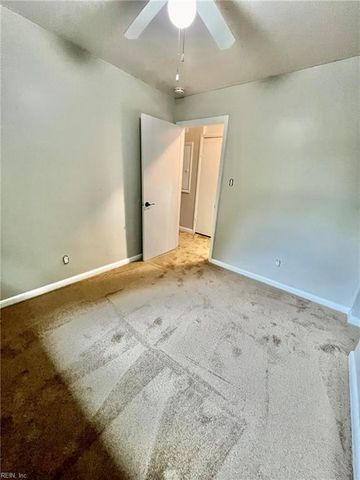 1320 Gabriel DR, Norfolk, VA 23502