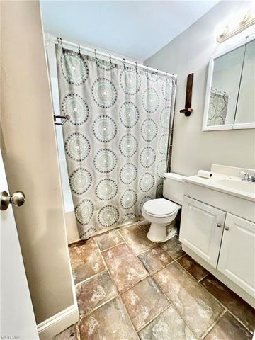 1320 Gabriel DR, Norfolk, VA 23502