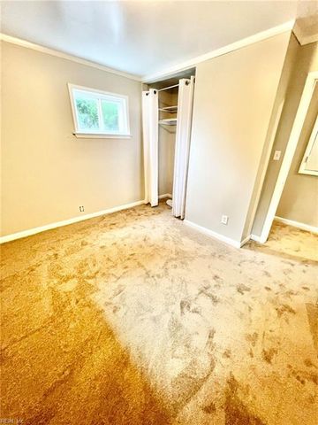 1320 Gabriel DR, Norfolk, VA 23502