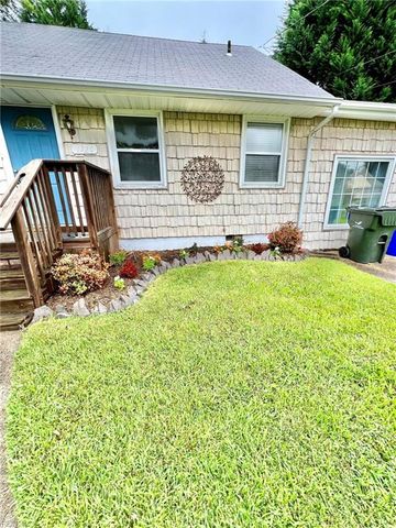 1320 Gabriel DR, Norfolk, VA 23502