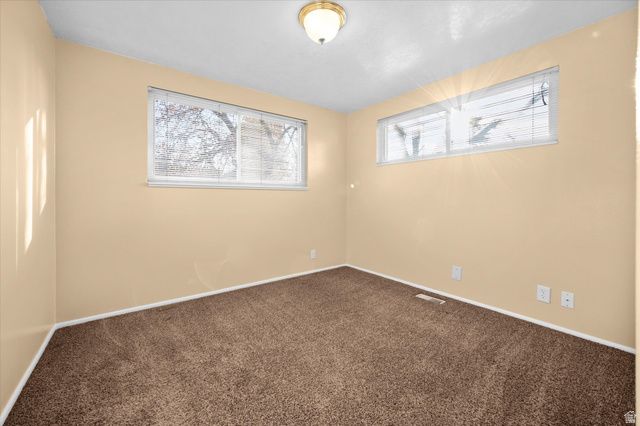 975 N GARNET ST, Layton, UT 84041