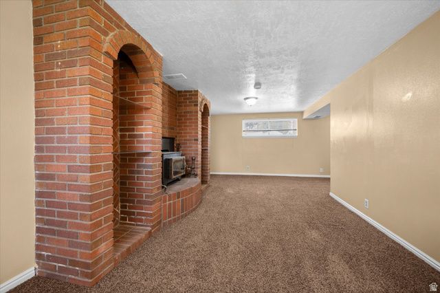 975 N GARNET ST, Layton, UT 84041