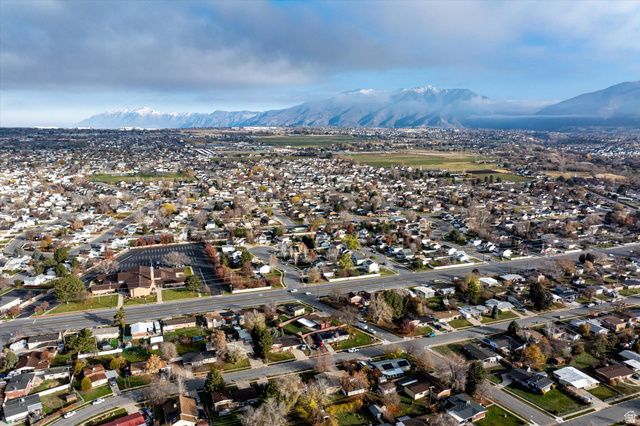 975 N GARNET ST, Layton, UT 84041