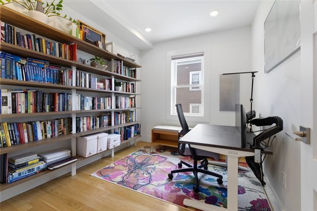 34 Heath St 3, Somerville, MA 02145