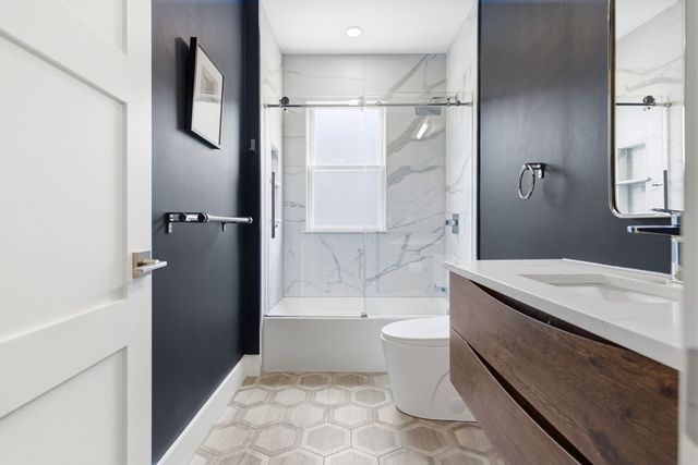 34 Heath St 3, Somerville, MA 02145