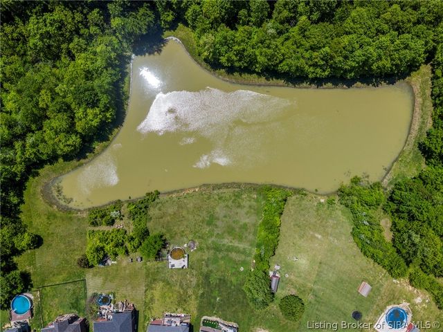 5503 Sky Ridge Road, Charlestown, IN 47111