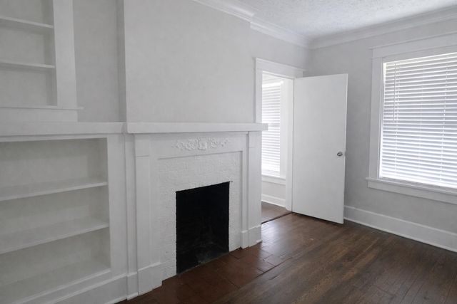 244 N BELLEVUE BLVD, Memphis, TN 38105