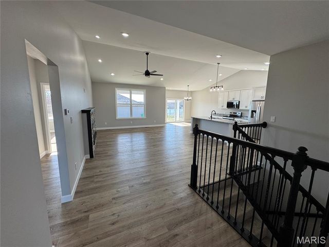 726 Deerfield Lane, Farmington, MO 63640