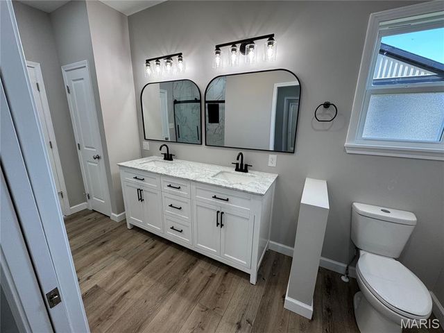 726 Deerfield Lane, Farmington, MO 63640