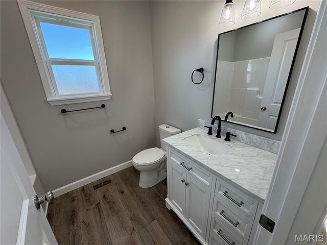 726 Deerfield Lane, Farmington, MO 63640