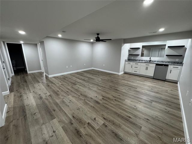 726 Deerfield Lane, Farmington, MO 63640