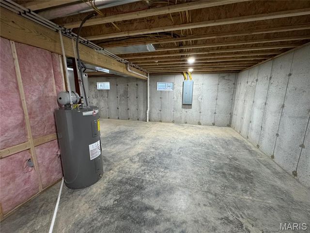 726 Deerfield Lane, Farmington, MO 63640