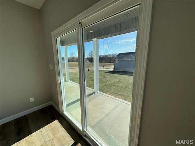 726 Deerfield Lane, Farmington, MO 63640