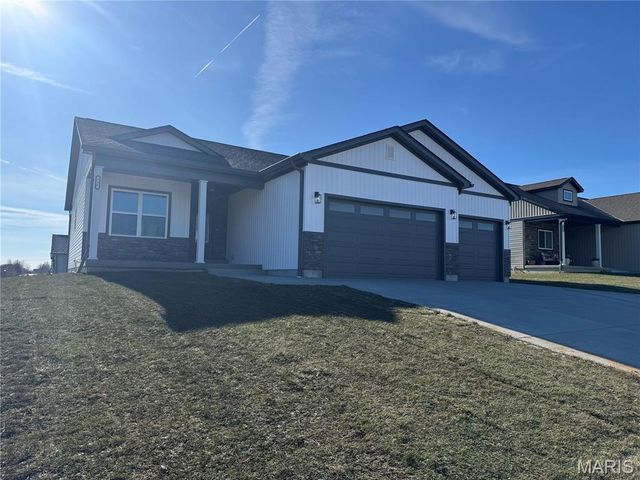 726 Deerfield Lane, Farmington, MO 63640