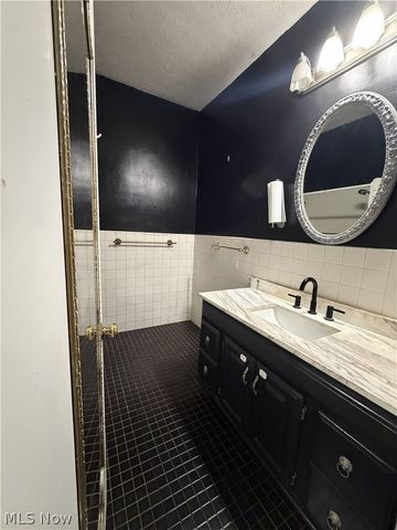 953 Lakeview Drive, Parkersburg, WV 26104