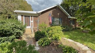 953 Lakeview Drive, Parkersburg, WV 26104
