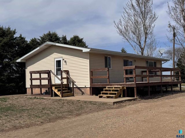 46535 280th St Street, Lennox, SD 57039