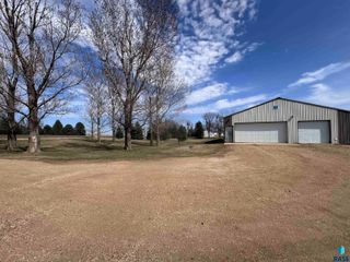 46535 280th St Street, Lennox, SD 57039