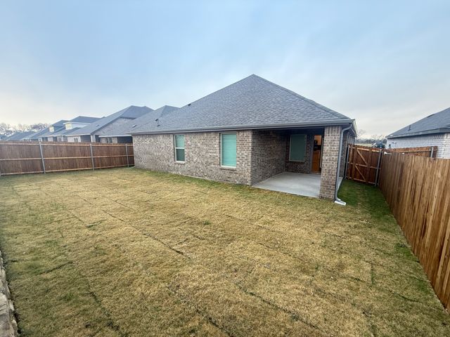 1913 Windy Banks Drive, Princeton, TX 75407