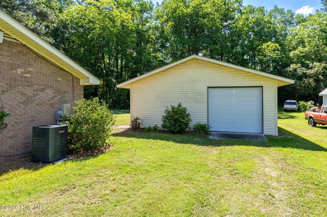 160 Gail Road, Willard, NC 28478