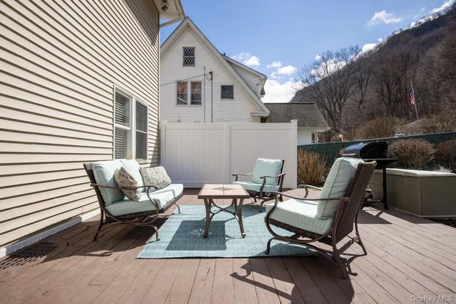 22 Hillside Avenue, Haverstraw, NY 10927