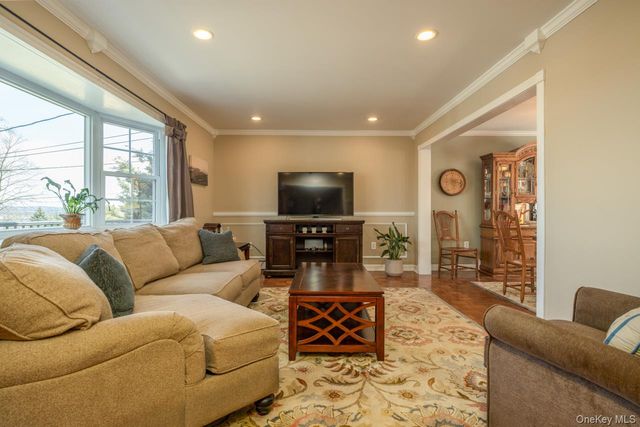 22 Hillside Avenue, Haverstraw, NY 10927