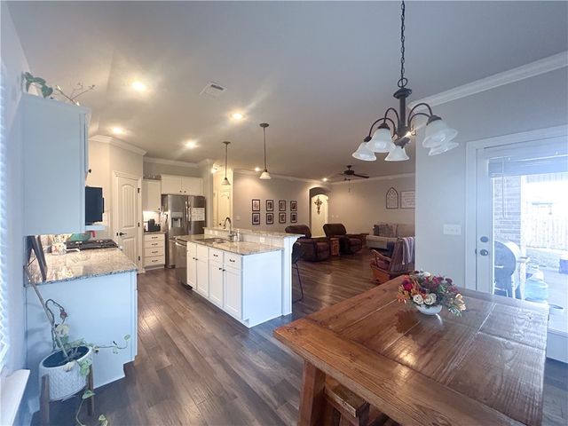 4224 Anthem Drive, Fayetteville, AR 72704