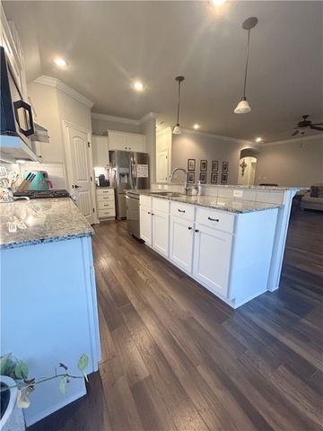 4224 Anthem Drive, Fayetteville, AR 72704