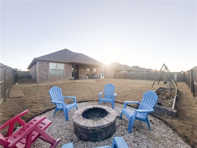 4224 Anthem Drive, Fayetteville, AR 72704