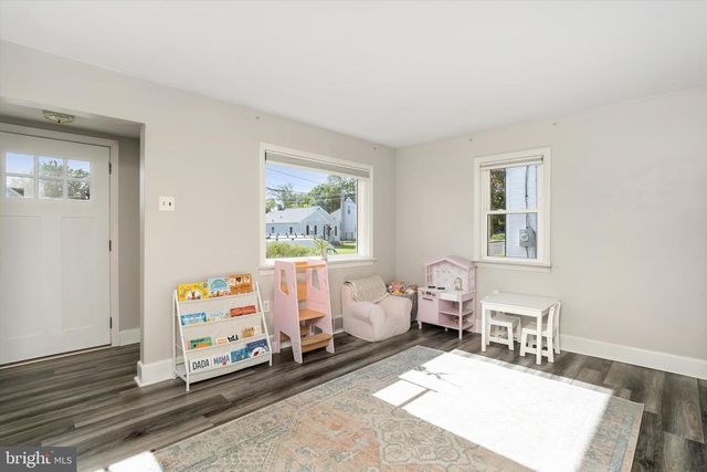 359 CHURCHILL AVE, Hamilton, NJ 08610