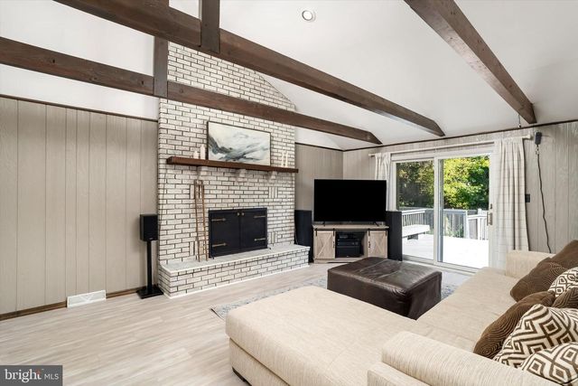359 CHURCHILL AVE, Hamilton, NJ 08610