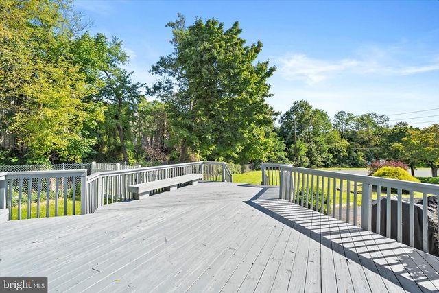 359 CHURCHILL AVE, Hamilton, NJ 08610