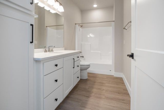 2757 COUNTY ROAD EE, Abrams, WI 54101