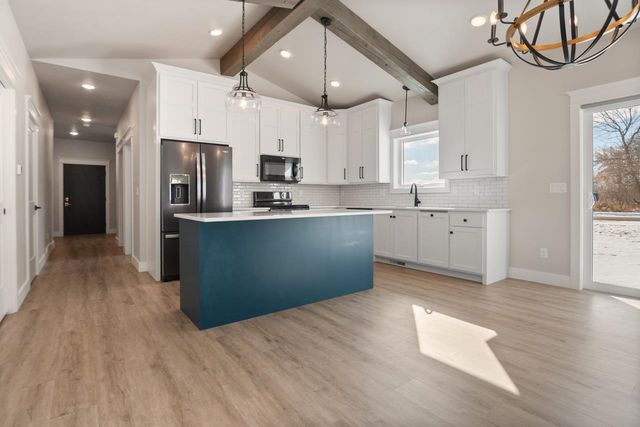 2757 COUNTY ROAD EE, Abrams, WI 54101