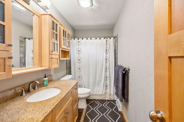 9735 221st Street N, Forest Lake, MN 55025