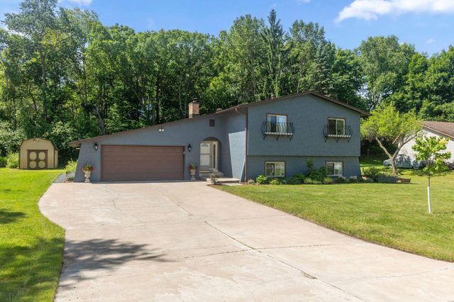 9735 221st Street N, Forest Lake, MN 55025