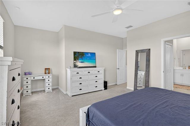 2821 Citrus ST, Naples, FL 34120