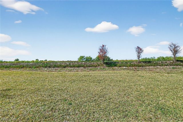 2821 Citrus ST, Naples, FL 34120