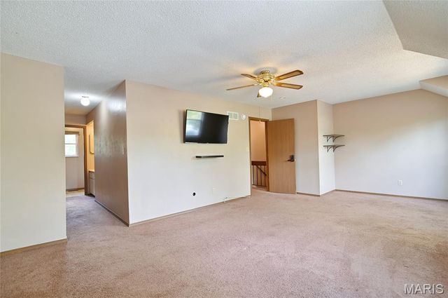 1005 Pocono Trail, Ballwin, MO 63021