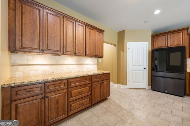 10 Ridgeview Court, Newnan, GA 30263