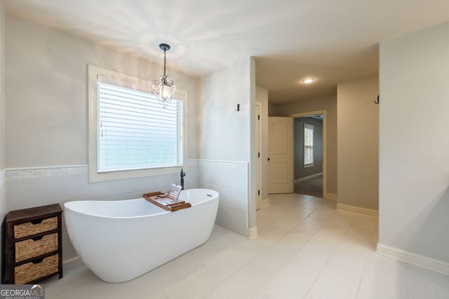 10 Ridgeview Court, Newnan, GA 30263